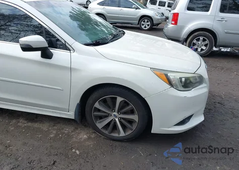 2015 Subaru Legacy 3.6R Limited z USA, uszkodzony, nr VIN 4S3BNEL61F3039646